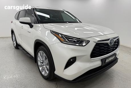 White 2021 Toyota Kluger SUV GRANDE 4X4