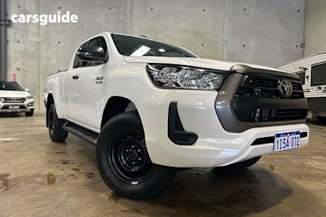 White 2021 Toyota Hilux Ute Tray SR HI-RIDER R