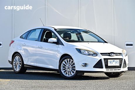 White 2011 Ford Focus Sedan SPORT F