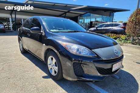 Black 2013 Mazda 3 Hatchback Neo
