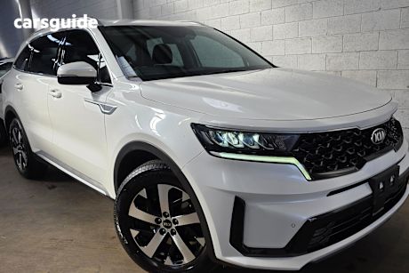 White 2020 Kia Sorento SUV SPORT 4X4