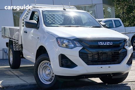 White 2025 Isuzu D-MAX Cab Chassis Sx (4X4)