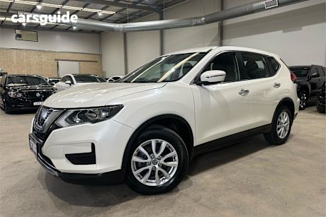 White 2018 Nissan X-Trail SUV ST