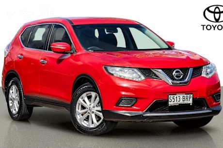 Red 2015 Nissan X-Trail SUV ST 4X4