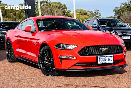 Red 2018 Ford Mustang Coupe GT R