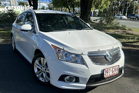 White 2013 Holden Cruze Hatchback Sri