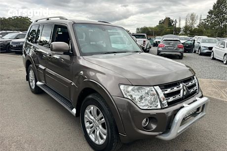 Bronze 2014 Mitsubishi Pajero Wagon Vr-X Lwb (4X4)
