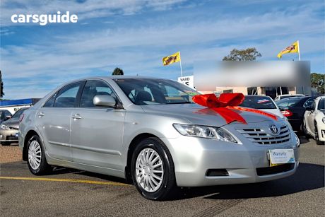 Silver 2006 Toyota Camry Sedan ALTISE F
