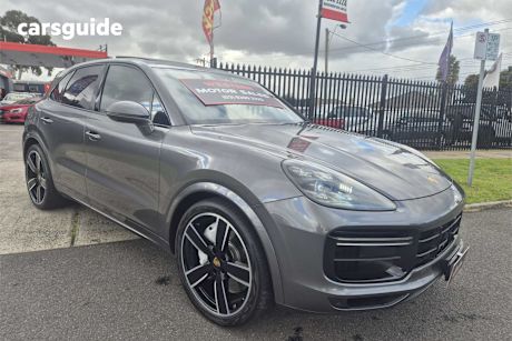 Grey 2019 Porsche Cayenne Wagon Turbo
