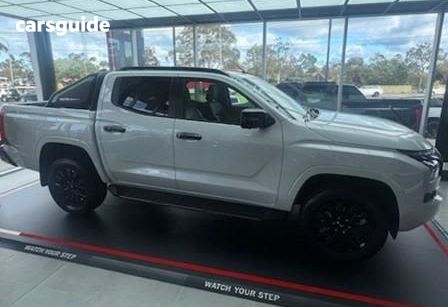 White 2025 Mitsubishi Triton Ute Tray GSR 4X4