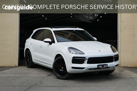 White 2020 Porsche Cayenne SUV 4X4