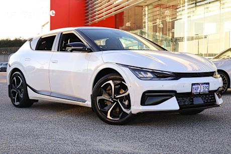 White 2022 Kia EV6 SUV GT-LINE 4X4