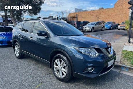 Blue 2015 Nissan X-Trail Wagon St-L (4X4)
