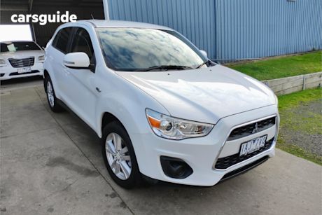 White 2013 Mitsubishi ASX SUV F