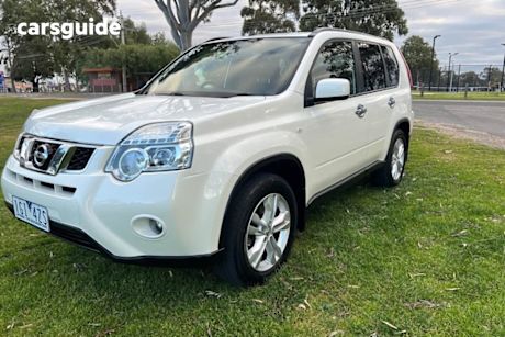 White 2012 Nissan X-Trail Wagon St-L (4X4)