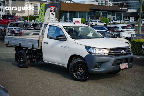 White 2018 Toyota Hilux Cab Chassis Workmate