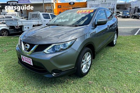 Grey 2015 Nissan Qashqai Wagon St (4X2)