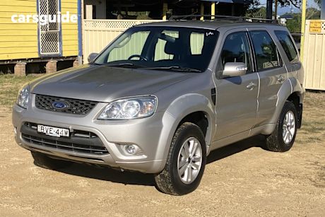 Gold 2010 Ford Escape Wagon