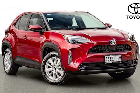 Red 2020 Toyota Yaris Cross SUV GX F
