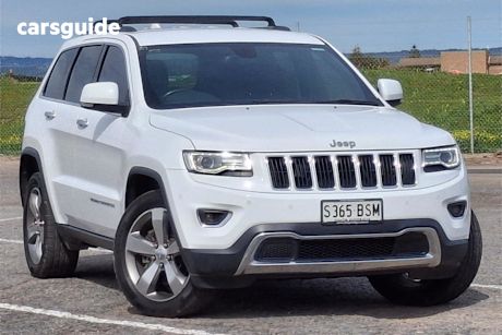 White 2015 Jeep Grand Cherokee SUV LIMITED 4X4