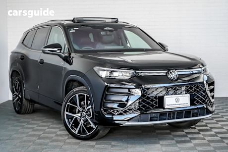 Black 2025 Volkswagen Tayron Wagon 195Tsi R-Line 4Motion