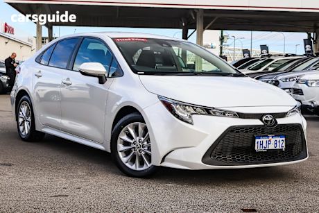White 2021 Toyota Corolla Sedan SX F
