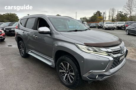 Grey 2018 Mitsubishi Pajero Sport SUV EXCEED 4X4