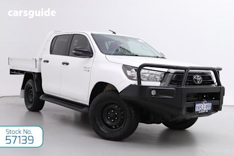 White 2020 Toyota Hilux Double Cab Chassis Sr (4X4)