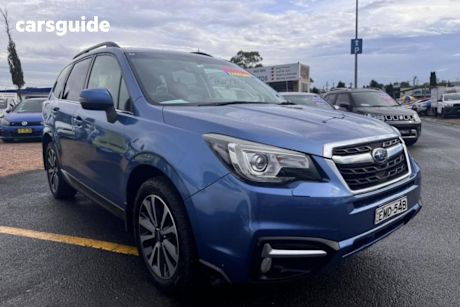 Blue 2016 Subaru Forester SUV 2.0D-S 4WD