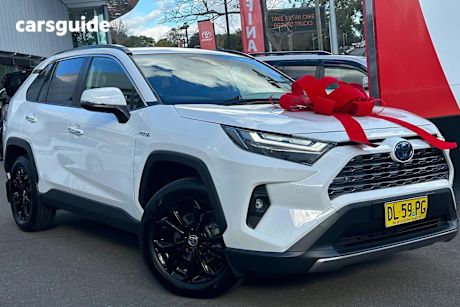 White 2024 Toyota RAV4 SUV CRUISER F