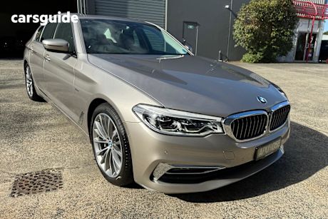 2017 BMW 530I Sedan Luxury Line