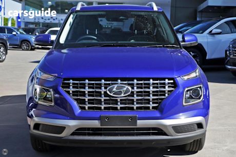 Blue 2024 Hyundai Venue SUV ELITE F