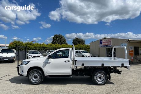 2017 Toyota Hilux Ute Tray SR 4X4