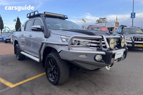 Silver 2016 Toyota Hilux Ute Tray SR5 4X4