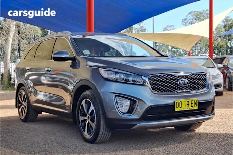 Silver 2016 Kia Sorento SUV SLI 4X4