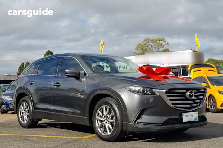 Grey 2016 Mazda CX-9 SUV TOURING F