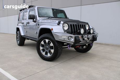 Black 2018 Jeep Wrangler Unlimited Softtop Freedom (4X4)