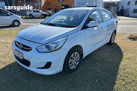 White 2016 Hyundai Accent Sedan Active
