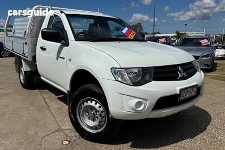 White 2012 Mitsubishi Triton Ute Tray GL
