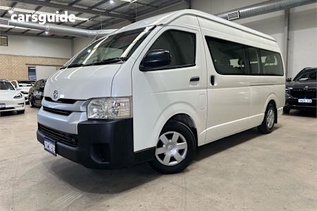 White 2018 Toyota HiAce OtherCar COMMUTER