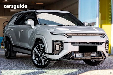 Grey 2025 Kgm Actyon SUV K60