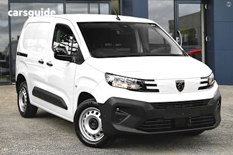 White 2025 Peugeot Partner Van Premium Long