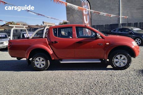 2012 Mitsubishi Triton Double Cab Utility Gl-R (4X4)