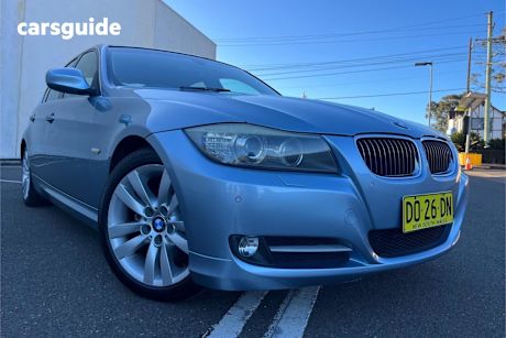 Grey 2010 BMW 323I Sedan