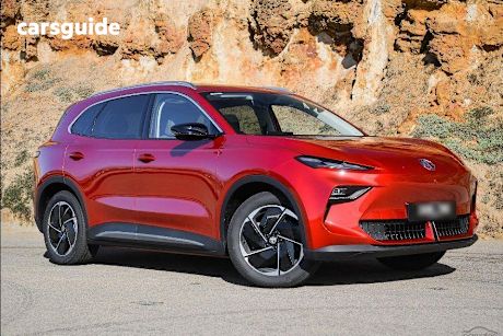 Red 2025 MG MGS5 EV Wagon Essence 62