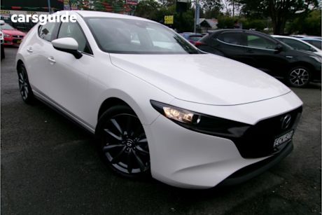 White 2019 Mazda 3 Hatchback G20 Touring