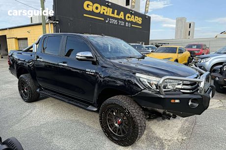 Black 2016 Toyota Hilux Ute Tray SR5 4X4