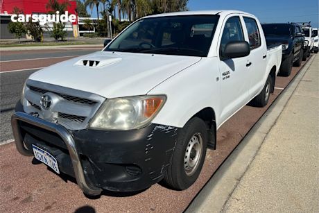 White 2005 Toyota Hilux Dual Cab Pick-up Sr