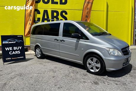 Silver 2013 Mercedes-Benz Valente SUV