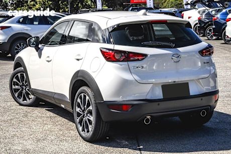 White 2025 Mazda CX-3 SUV G20 PURE F
